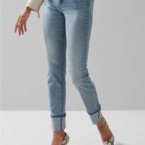 White House Black Market Light Blue Cropped Jeans gold accent women’s size 4L